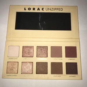 Unzipped eyeshadow palette